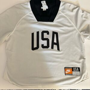 Team USA Nike Women's Performance Reversible Raglan Crop T-Shirt XS